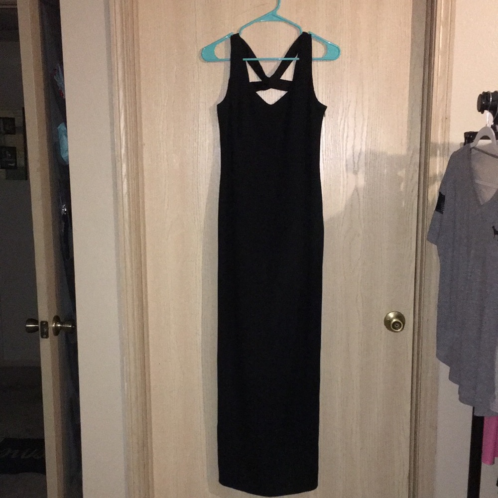 Jones New York Dress Black Maxi Criss Cross Low Cut Back 8